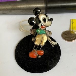 ZUNI “MICKEY” Veronica Nastacio  1975 signed & #